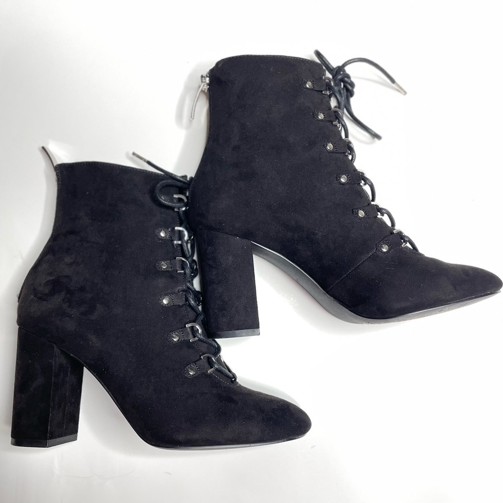 Women’s Black Faux Suede Bootie Size 6